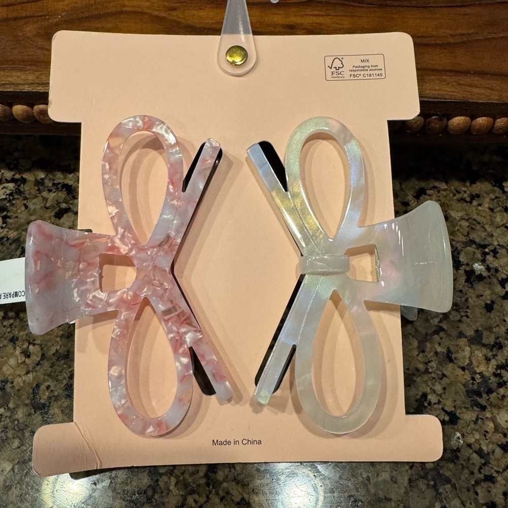 Pink Linen Clips NWT - Picture 3 of 3